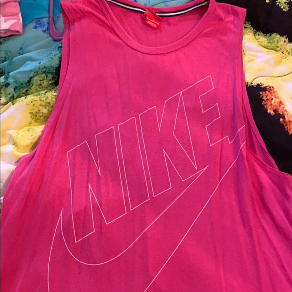 Nike tank